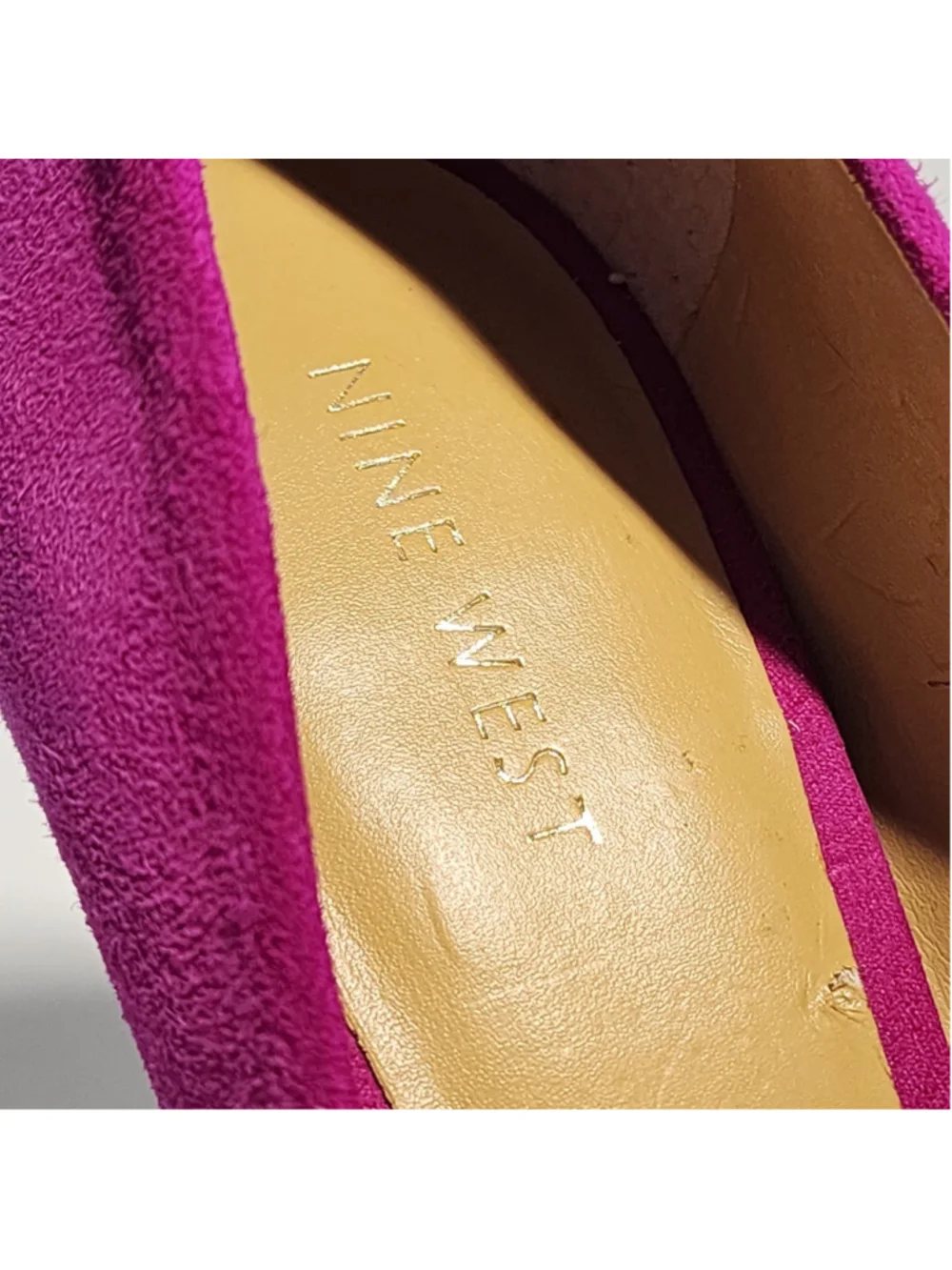 Nine West Rocha Fuchsia Magenta Suede Rainbow Striped Platform Pumps Heels 7M